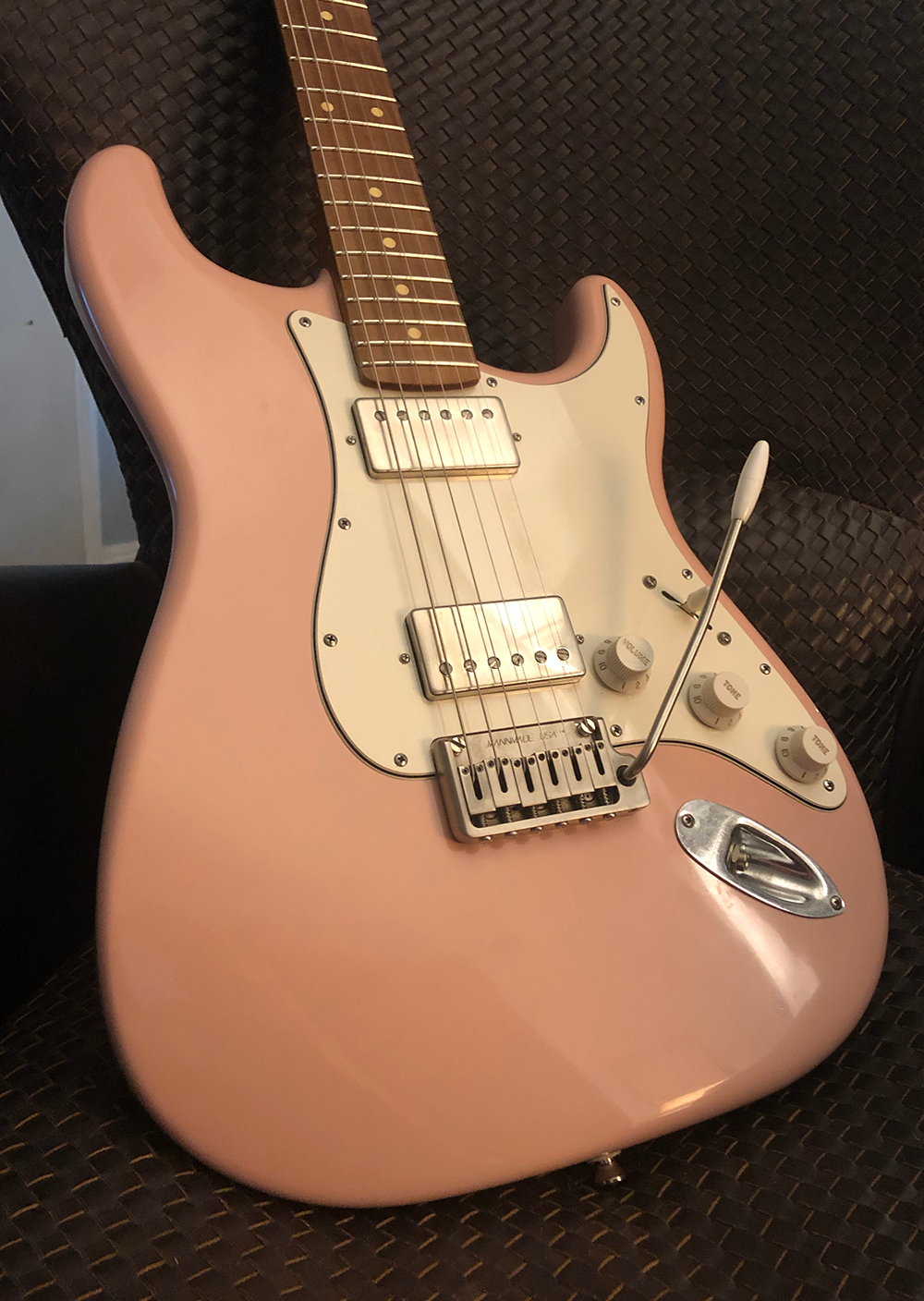 Shell Pink Dutchcaster