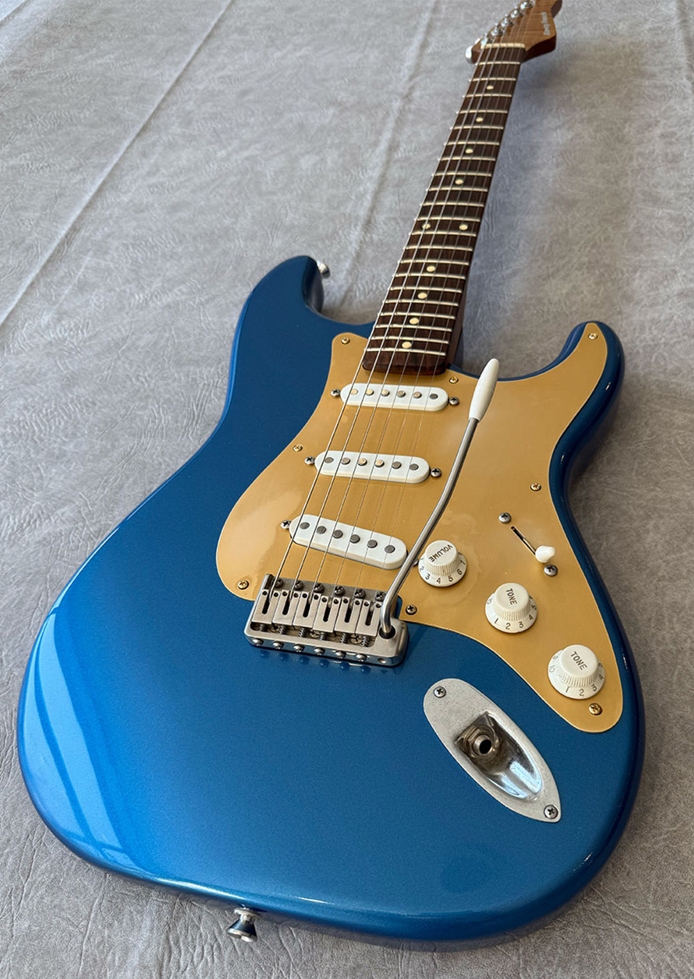 Blue Dutchcaster
